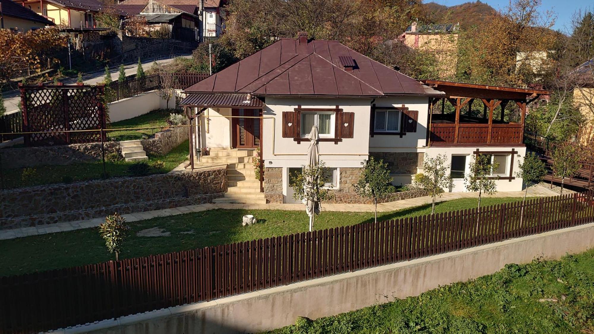 Villa Casa Tihna Băile Olăneşti Exterior foto